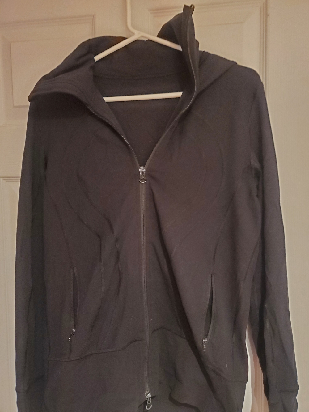 Lululemon Sz 8 Or 10. Black Full-Zip Hooded Jacket